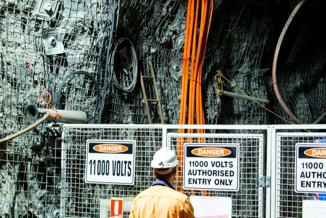 Electricians in Mining